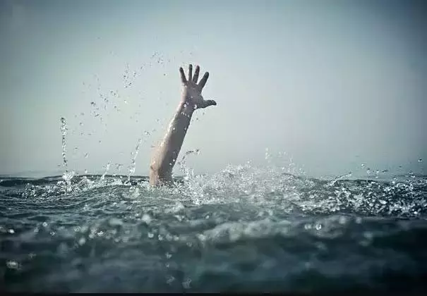Minor Schoolboy Drowns In Polavaram Canal Minor Schoolboy Drowns In Polavaram Canal