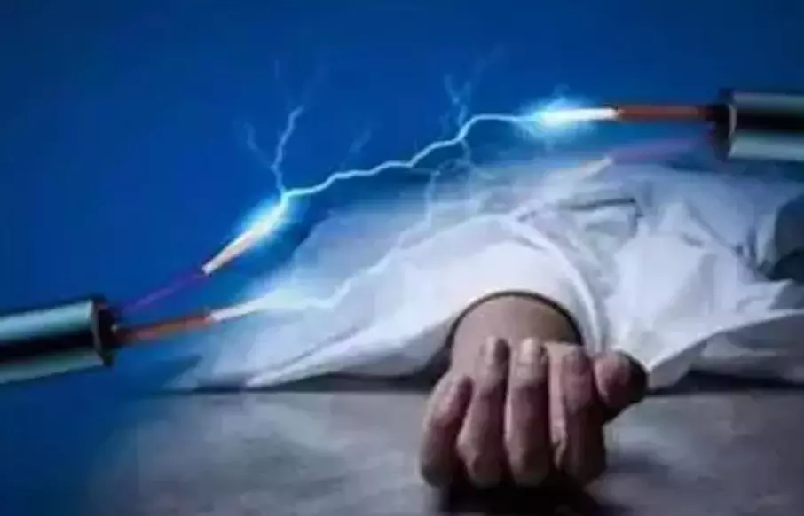 Father, Son Die After Suffering Electric Shock at Farm in Bhupalpally Father, Son Die After Suffering Electric Shock at Farm in Bhupalpally