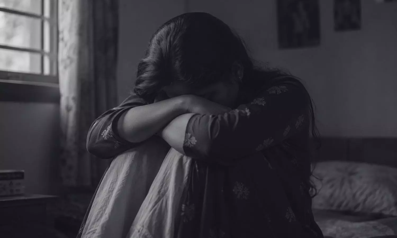 Kerala Girl Dies by Suicide After Parents Stop Her Using From Using Phone Kerala Girl Dies by Suicide After Parents Stop Her Using From Using Phone