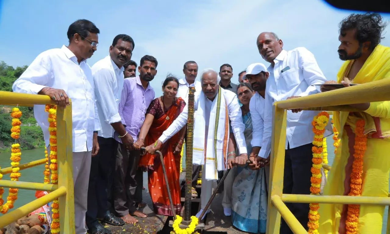 Devadula Waters Come to Farmers’ Rescue Devadula Waters Come to Farmers’ Rescue