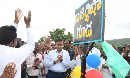 From Dahiguda to Rajarshi Shahguda: A Collector Wins Tribal Hearts