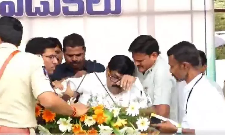 Andhra Pradesh Endowments Minister Anam Ramanarayana Reddy fell ill during Independence Day speech in Tirupati; security prevented fall, he recovered and resumed