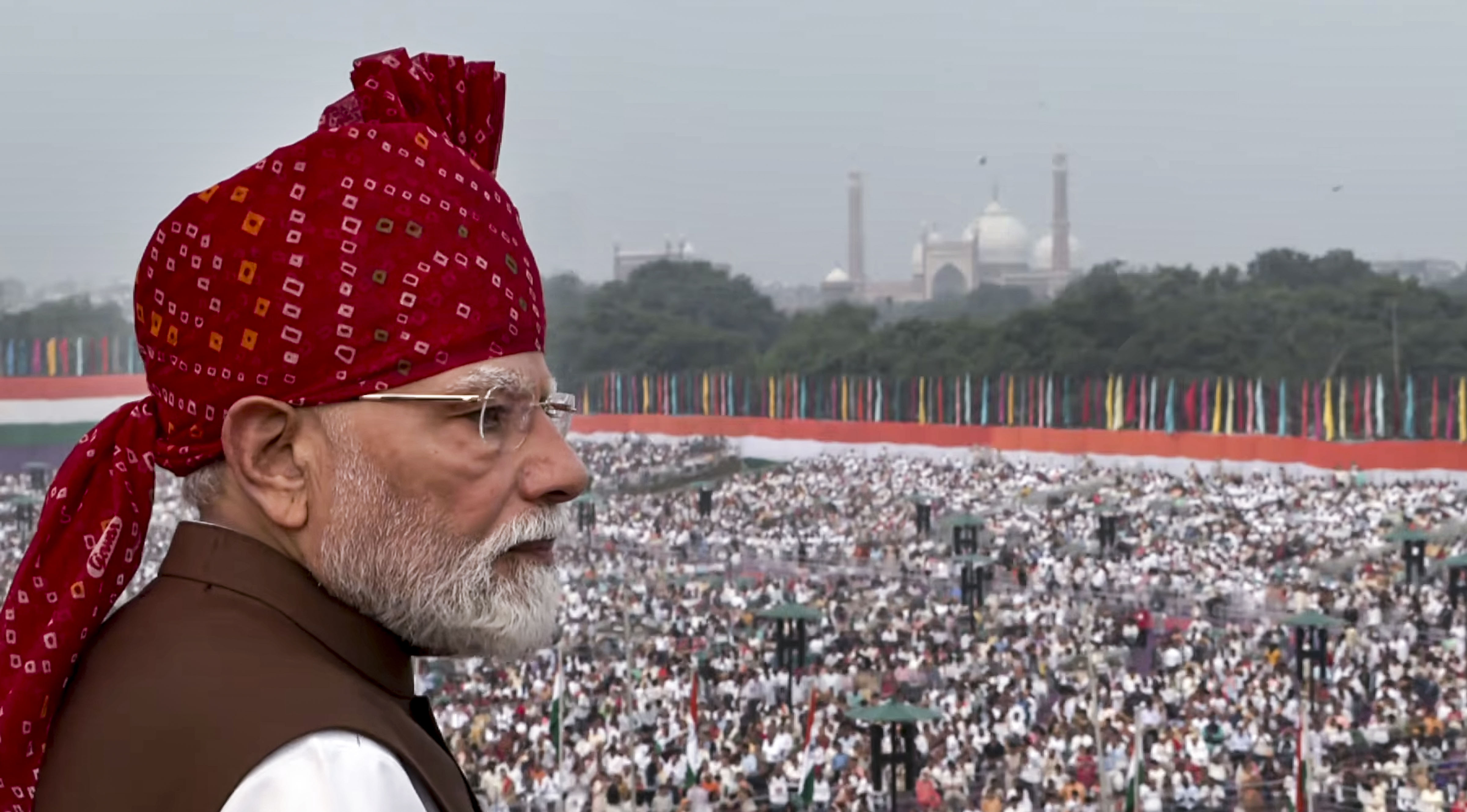 PM Modi Assures Flood, Landslide-Hit Families of Government Support