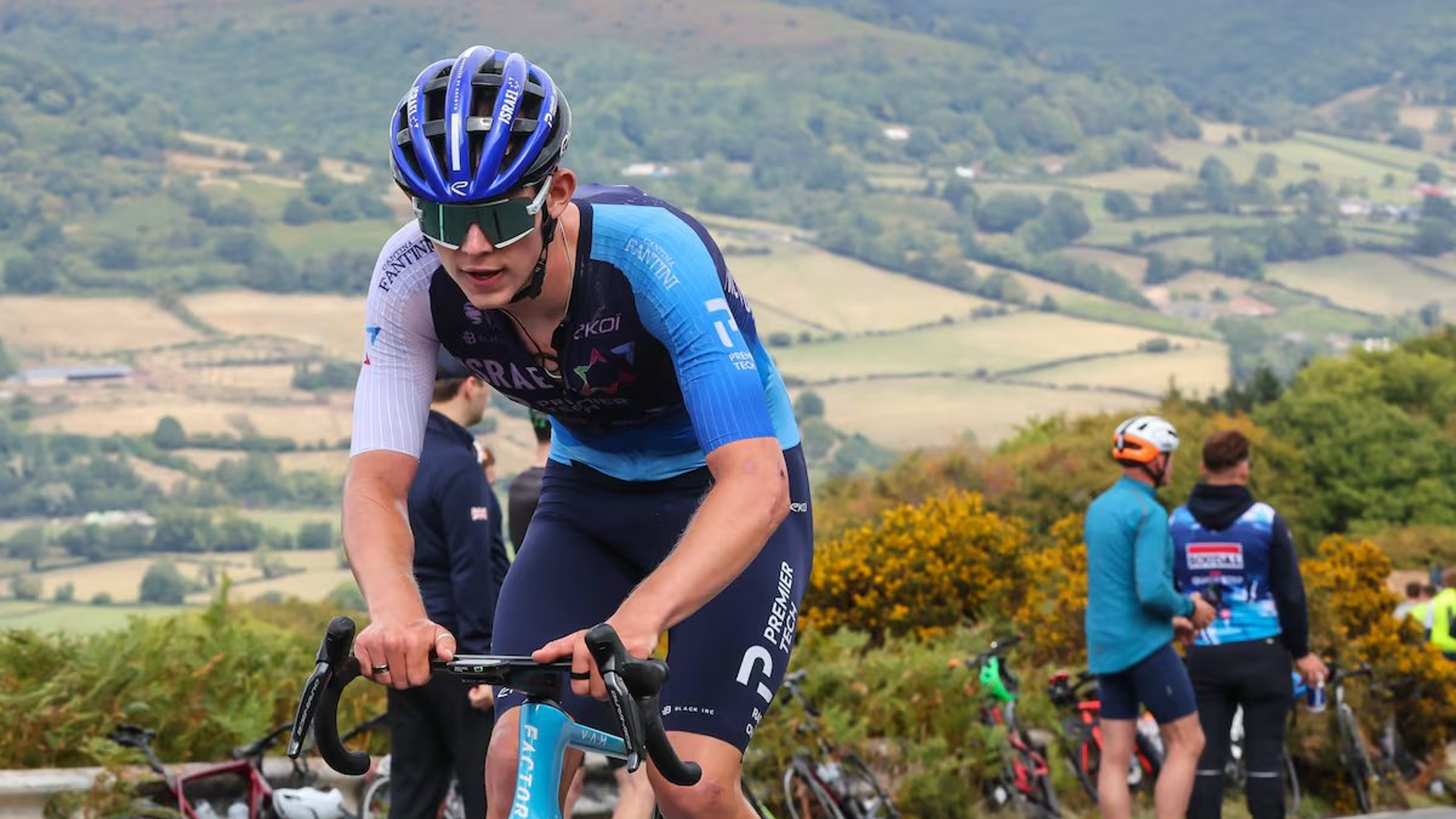 British Cyclist Finlay Tarling, 19, Dies in Tour of Portugal Crash