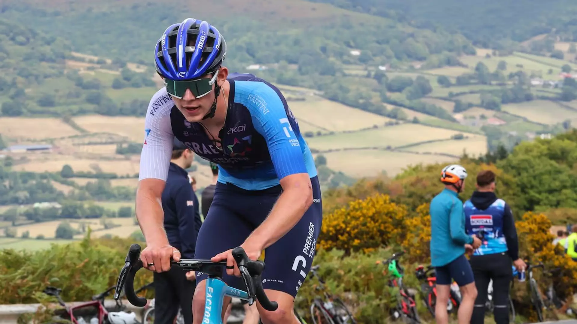 British Cyclist Finlay Tarling, 19, Dies in Tour of Portugal Crash British Cyclist Finlay Tarling, 19, Dies in Tour of Portugal Crash