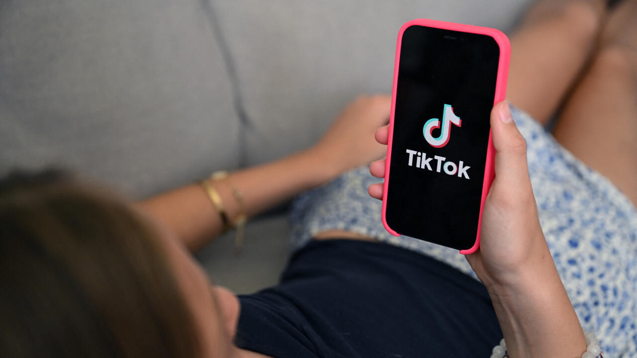 France's Top Court Blocks Social Media Ban For Under-15s