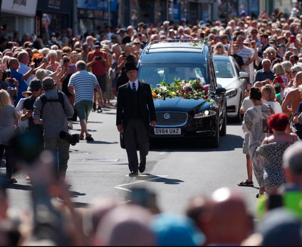 Bonnie Tyler Fans Gather In Swansea To Pay Final Respects