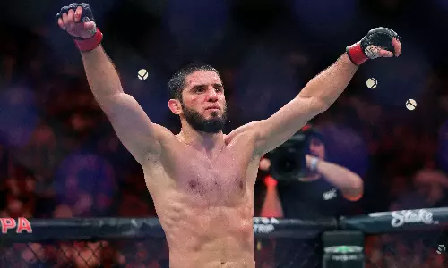 Makhachev Sets UFC Record With 17th Straight Win, Beats Machado Garry Makhachev Sets UFC Record With 17th Straight Win, Beats Machado Garry