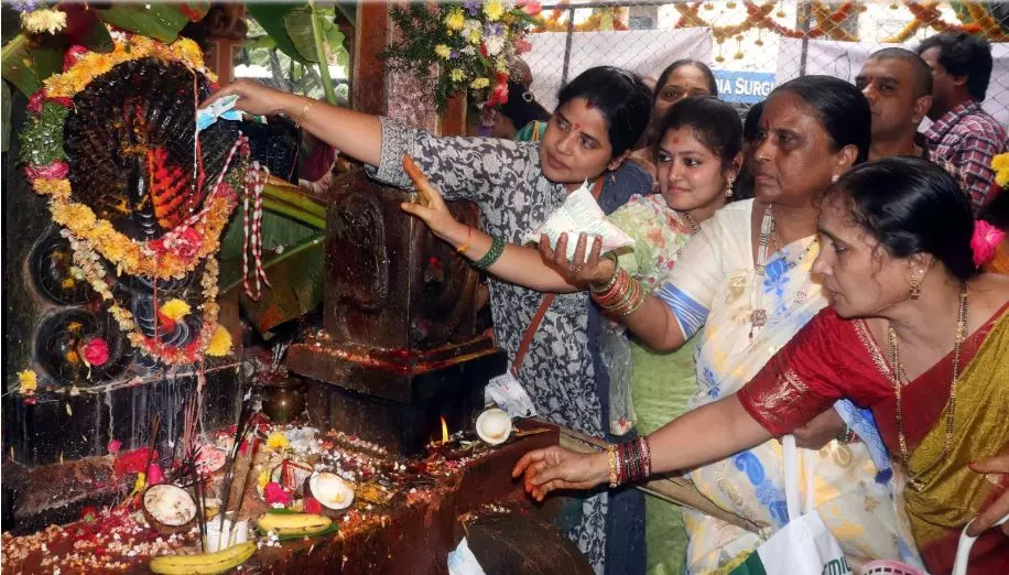 Nagulapanchami Draws Devotees in Large Numbers Across Hyderabad Nagulapanchami Draws Devotees in Large Numbers Across Hyderabad