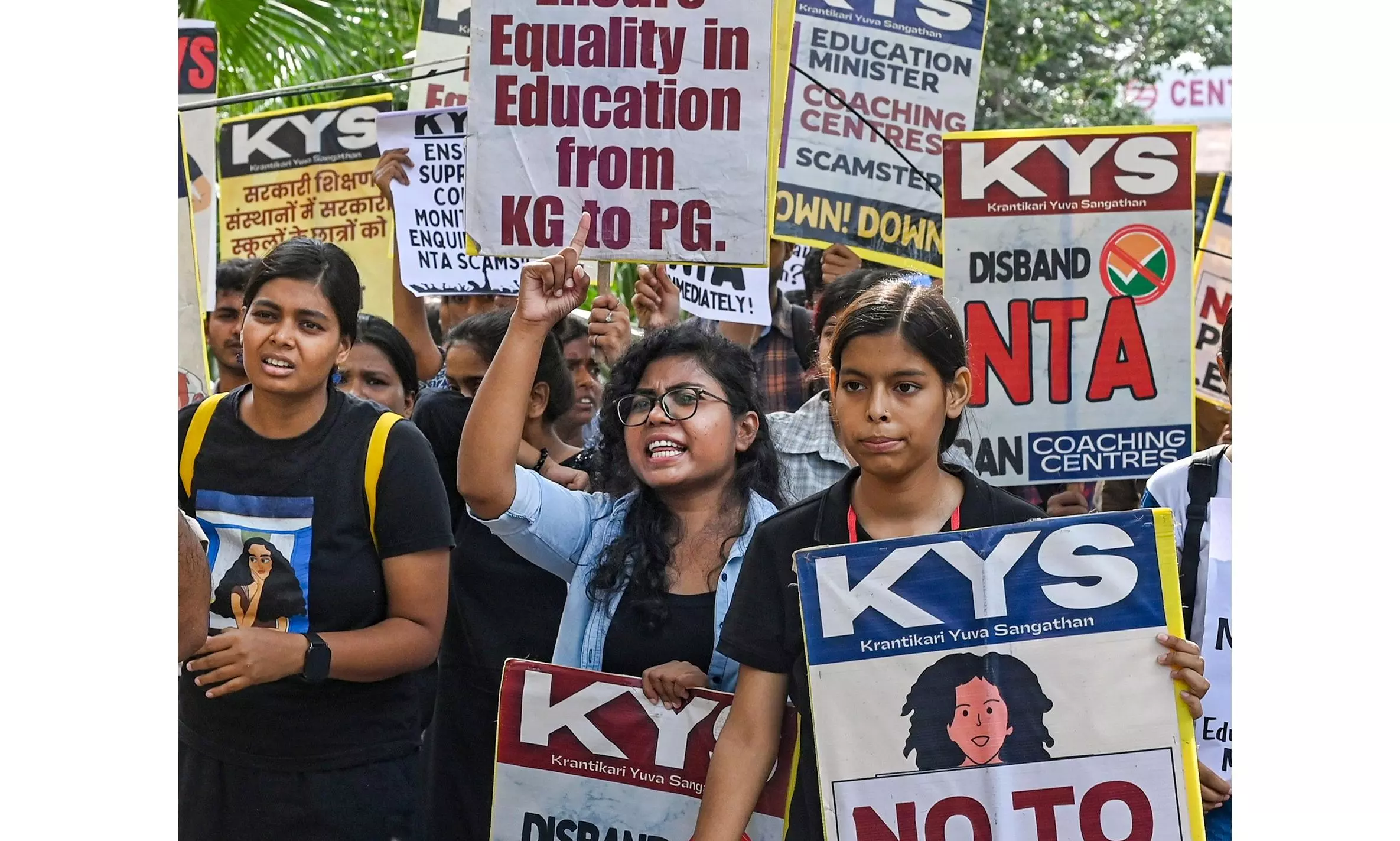 Cong, ABVP Train Guns on NTA Over UGC-Net Retest Cong, ABVP Train Guns on NTA Over UGC-Net Retest
