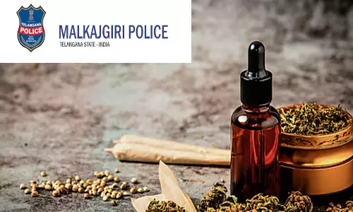 Interstate Gang Busted,6 Arrested With 12 kg Hashish Oil Worth Rs 1.5 Cr Interstate Gang Busted,6 Arrested With 12 kg Hashish Oil Worth Rs 1.5 Cr