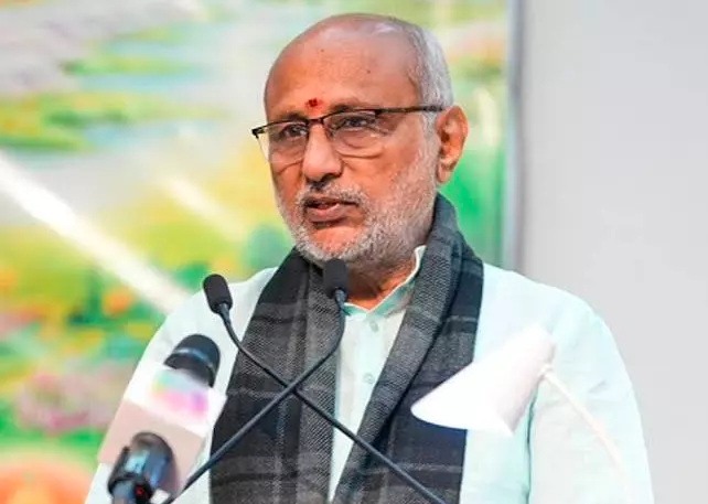 VP Radhakrishnan Urges Graduates To Be Creators, Innovators And Leaders VP Radhakrishnan Urges Graduates To Be Creators, Innovators And Leaders