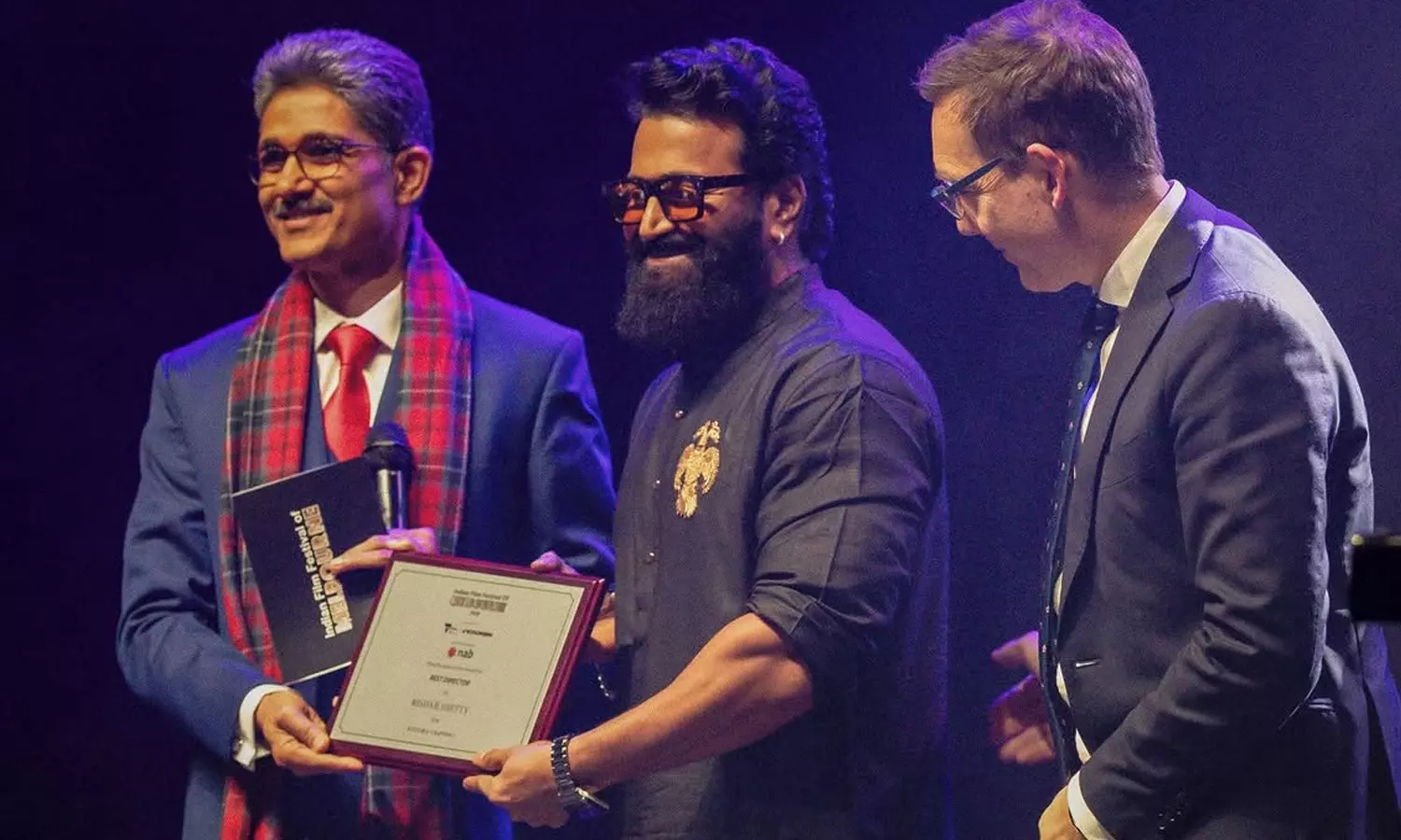 Rishab Shetty Receives Leadership in Cinema Award at IFFM Rishab Shetty Receives Leadership in Cinema Award at IFFM