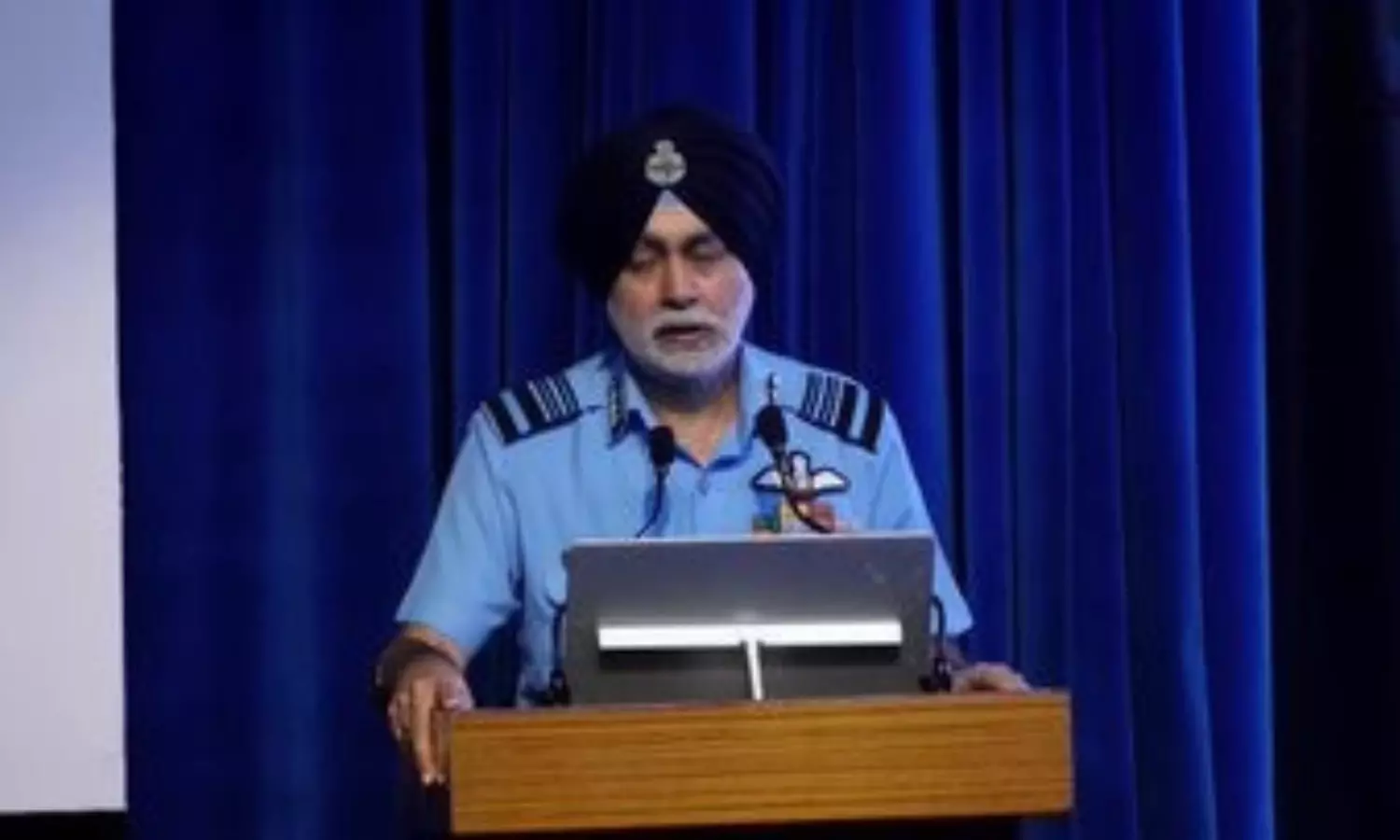 DCAS: Information Superiority, Split-Second Decisions Define Todays Air Battle DCAS: Information Superiority, Split-Second Decisions Define Todays Air Battle