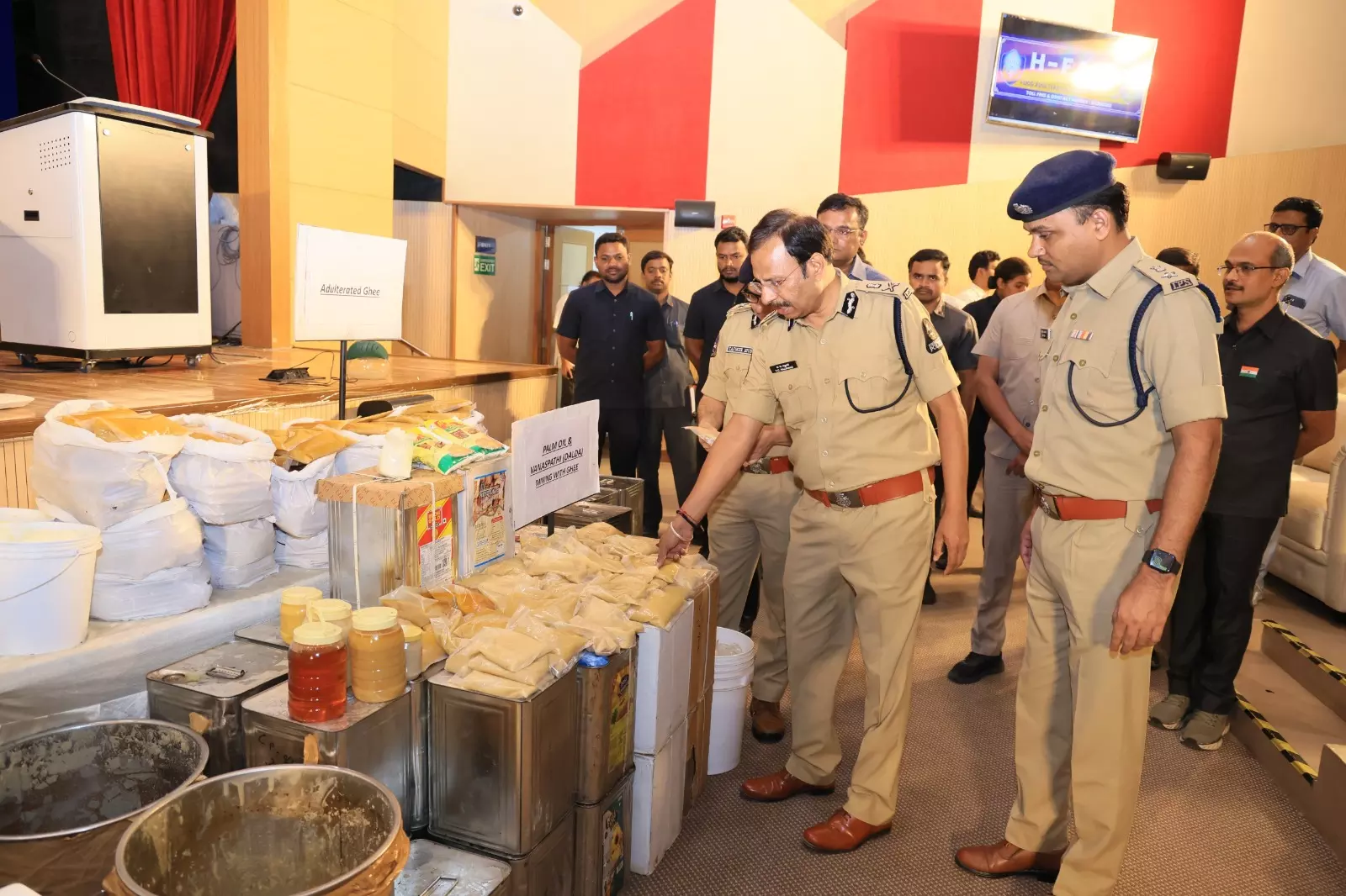 Hyderabad: 36 Tonnes Of Adulterated Ghee, Material Seized By H-FAST Hyderabad: 36 Tonnes Of Adulterated Ghee, Material Seized By H-FAST