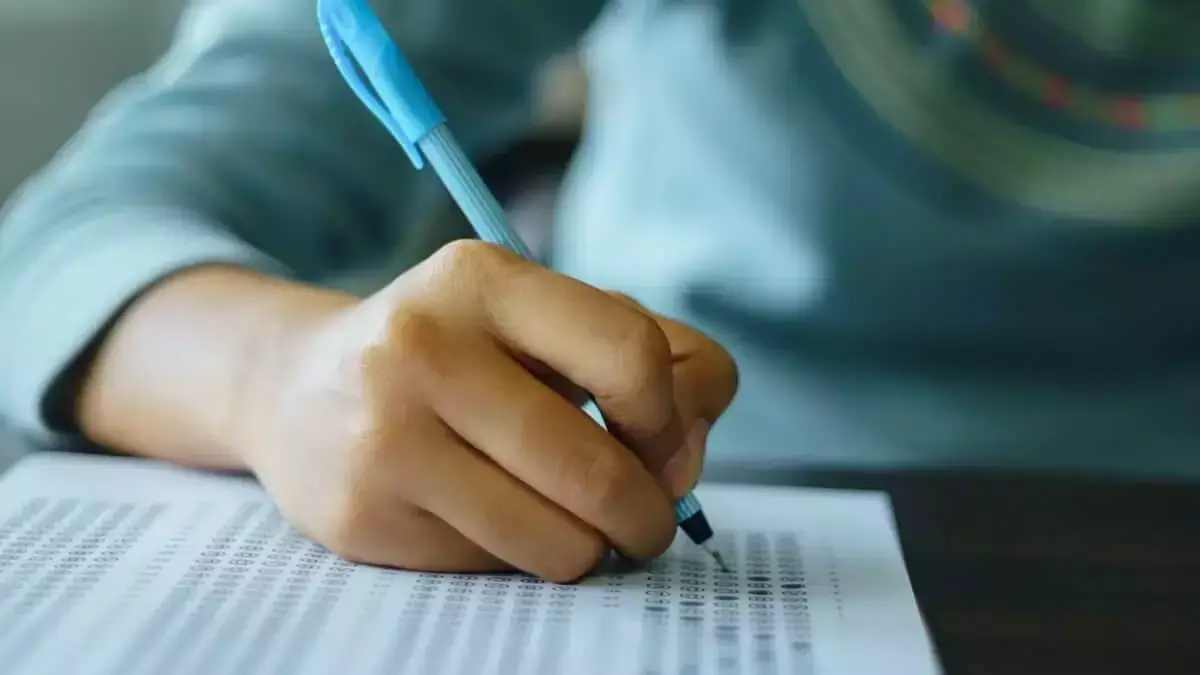 SIVE Announces Short-Term Vocational Certificate Exam Results; 1,031 Candidates Pass SIVE Announces Short-Term Vocational Certificate Exam Results; 1,031 Candidates Pass