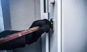 Inter-State Burglar Held In Ongole; Property Worth ₹1.36 Crore Recovered Inter-State Burglar Held In Ongole; Property Worth ₹1.36 Crore Recovered