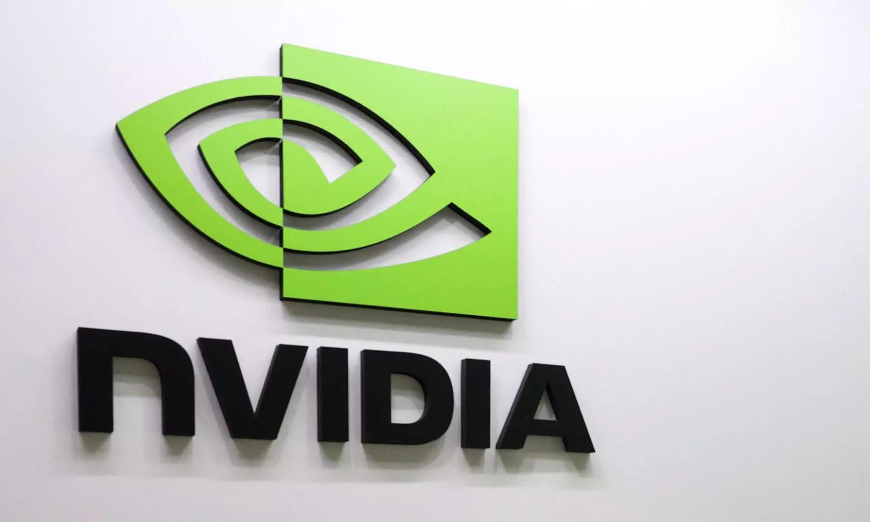 Nvidia H200 Chips Reach China in Small Shipments: Report Nvidia H200 Chips Reach China in Small Shipments: Report