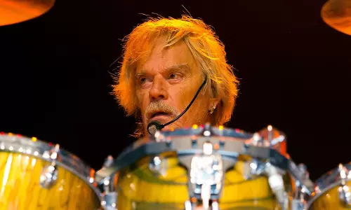 ZZ Top Drummer Frank Beard Dies Aged 77 ZZ Top Drummer Frank Beard Dies Aged 77