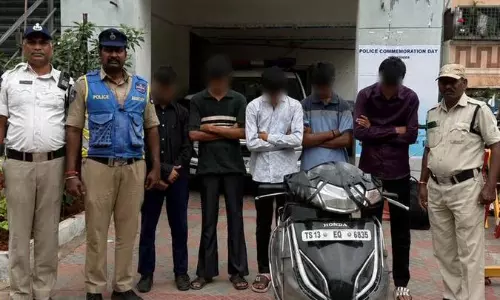 Five Boys on Activa in Lakdikapul Taken Into Custody