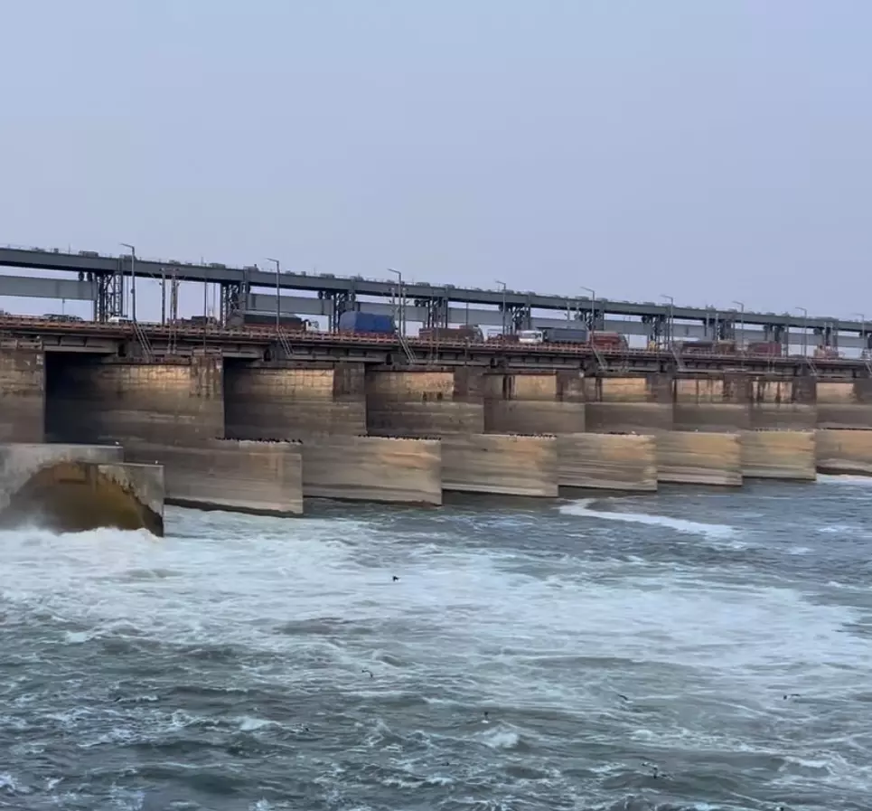Let Ganga Water Treaty Lapse: JD(U) MP Let Ganga Water Treaty Lapse: JD(U) MP