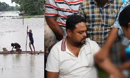 Snakebite, Floodwater And Bamboo Rafts: Odisha’s Flood-Hit Villages Struggle To Stay Afloat
