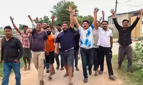 CJP Team Attacked, Chased Out During School Inspection In Jaipur CJP Team Attacked, Chased Out During School Inspection In Jaipur