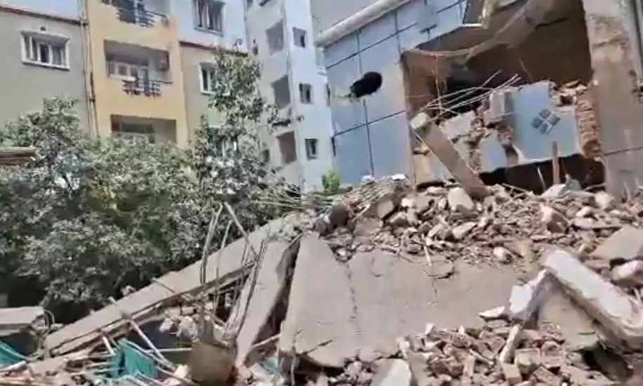 Madhapur: Seven-Storey Building on 50 Yards Collapses, 3 Feared Trapped Madhapur: Seven-Storey Building on 50 Yards Collapses, 3 Feared Trapped