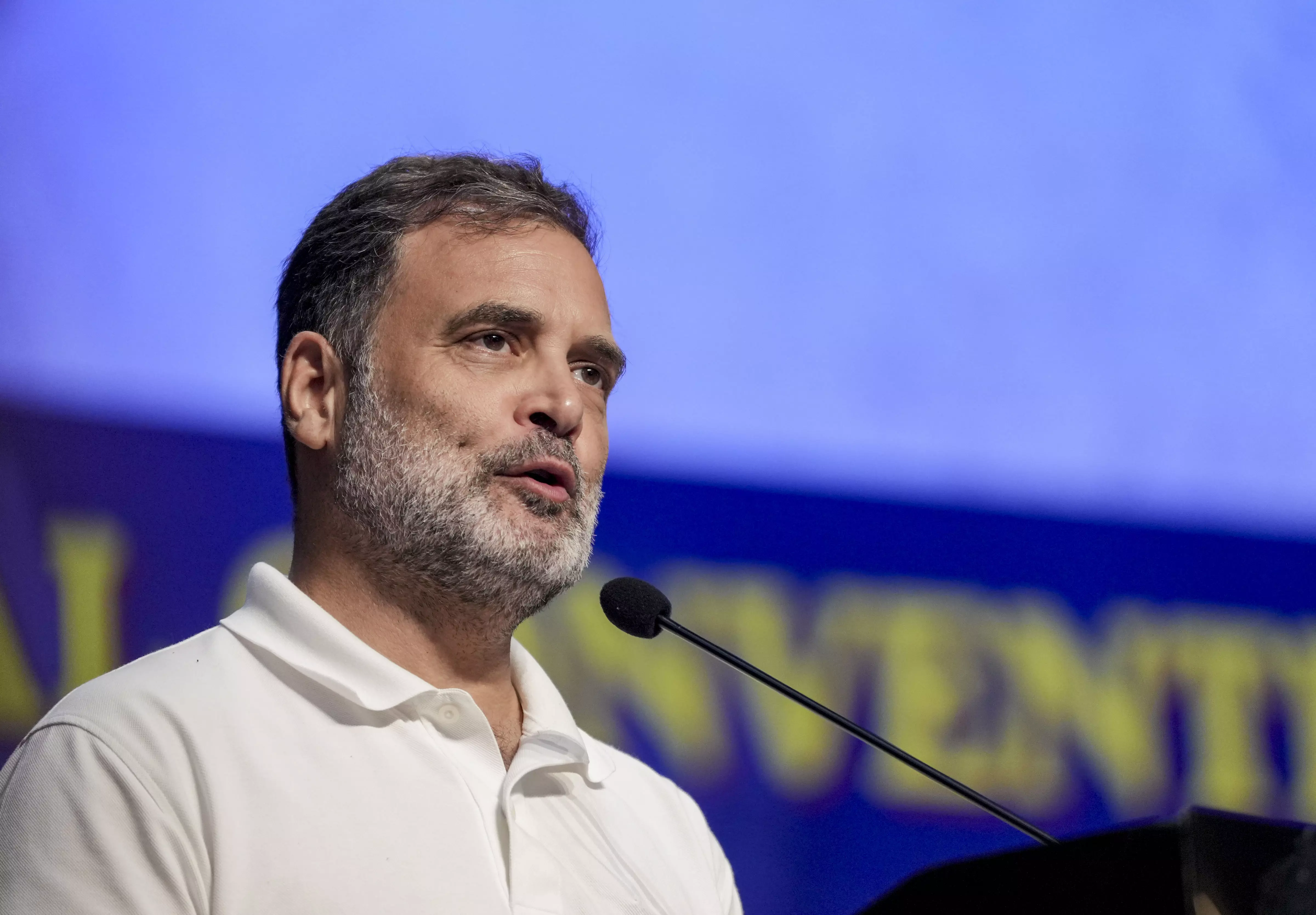 Rahul Gandhi Says Women Belong to Themselves, Rejects Manusmriti’s View Rahul Gandhi Says Women Belong to Themselves, Rejects Manusmriti’s View