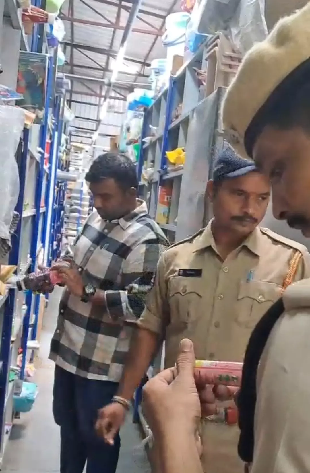 TG SAFE in Action, Suspends licences of Four Dark Stores Over Food Safety Violations TG SAFE in Action, Suspends licences of Four Dark Stores Over Food Safety Violations