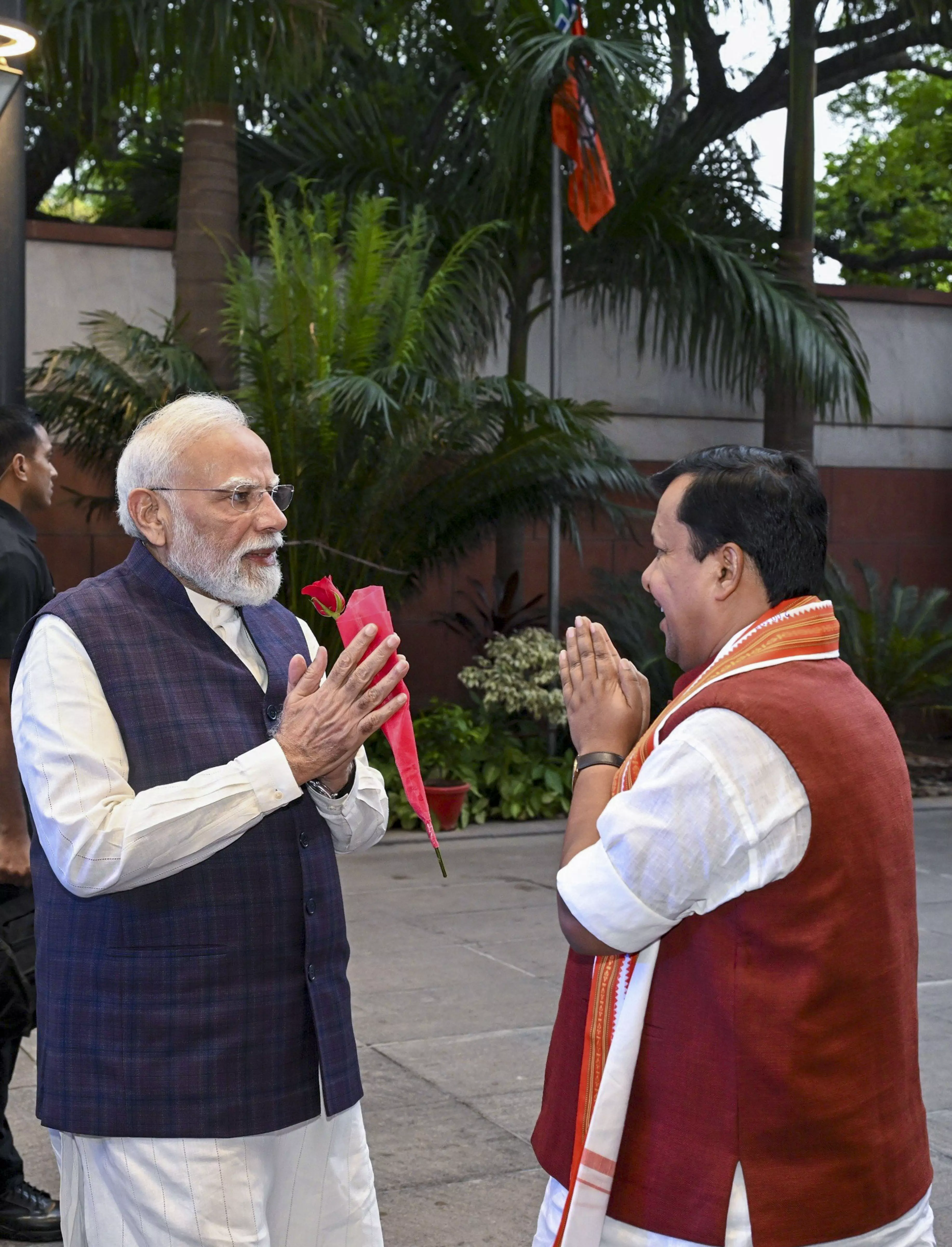 PM Modi Urges New BJP Team to Deepen Connect With People PM Modi Urges New BJP Team to Deepen Connect With People