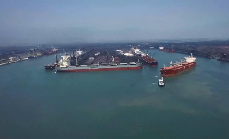 Two of 24 Crew Rescued After Panama-Flagged Vessel Sinks off Odisha Coast