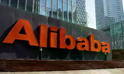 Alibaba Seeks $10 Billion From Share Sale for AI Expansion