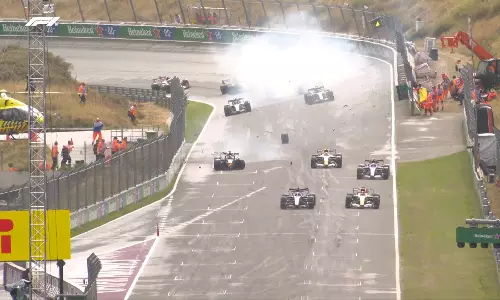 Max Verstappen Crashes Out of Dutch Grand Prix 2026