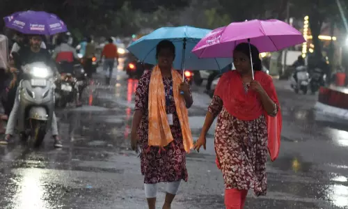 Rain, Thunderstorms Likely Across Telangana Rain, Thunderstorms Likely Across Telangana