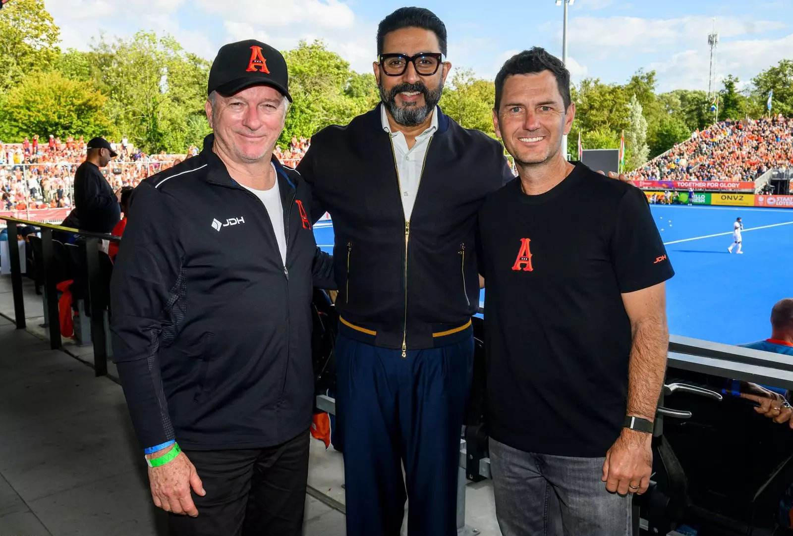 Rahul Dravid, Steve Waugh, Abhishek Bachchan Attend Hockey World Cup Match Rahul Dravid, Steve Waugh, Abhishek Bachchan Attend Hockey World Cup Match