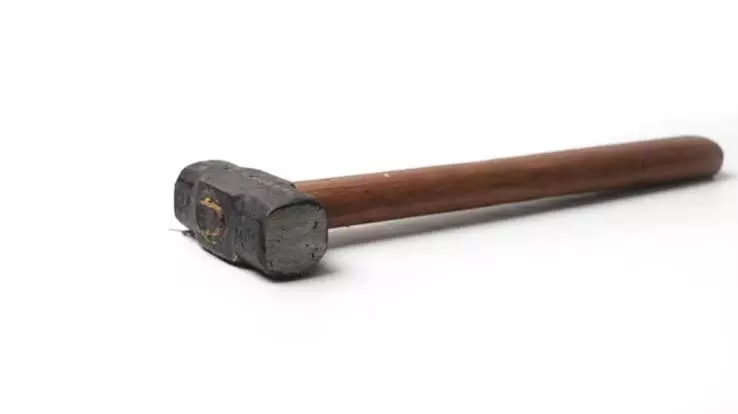 Udupi: Man Kills Parents With Hammer, Calls 112 And Confesses Udupi: Man Kills Parents With Hammer, Calls 112 And Confesses