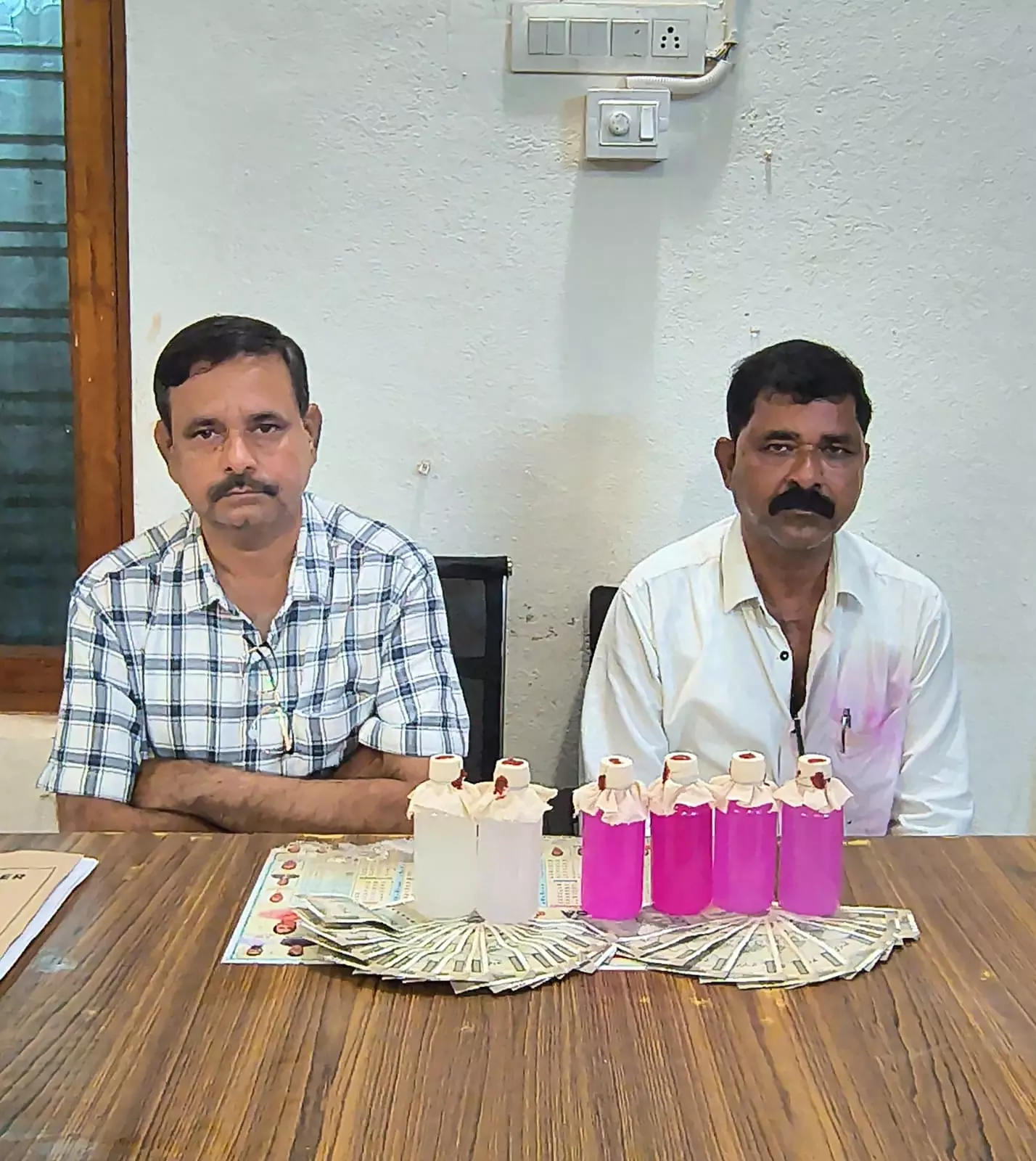 Alair Revenue Inspector Caught in Rs.14,000 Bribe Case Alair Revenue Inspector Caught in Rs.14,000 Bribe Case