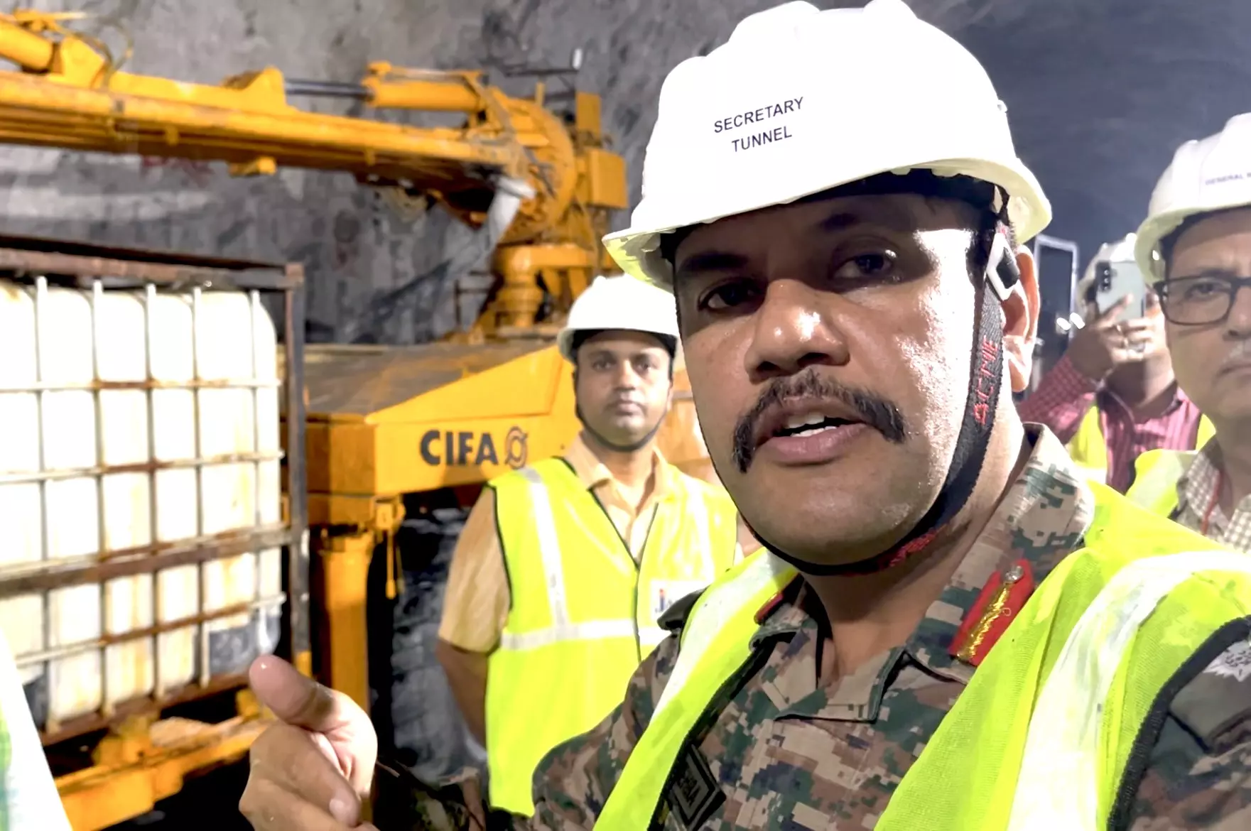 Safer, Secure Option Chosen by Govt Sees Progress in SLBC Work Safer, Secure Option Chosen by Govt Sees Progress in SLBC Work