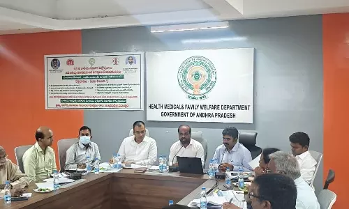 Minister Reviews Healthcare Arrangements for Godavari Pushkaralu Minister Reviews Healthcare Arrangements for Godavari Pushkaralu