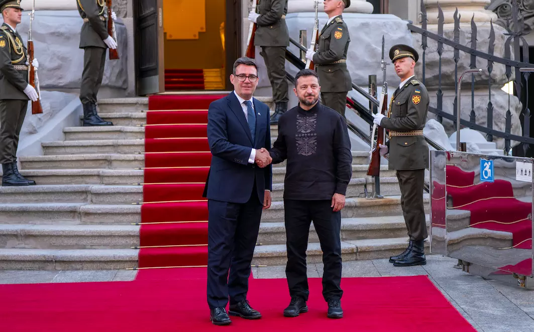 British PM Burnham Hits a Chord on Kyiv Visit British PM Burnham Hits a Chord on Kyiv Visit