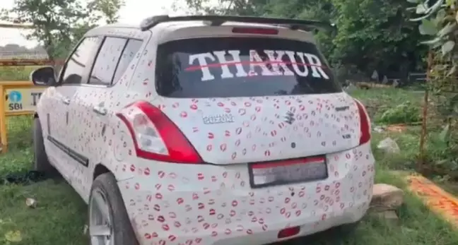 Girlfriend Leaves 3,400 Kiss Marks On Car; Cops Fine Man Rs 5,500 Girlfriend Leaves 3,400 Kiss Marks On Car; Cops Fine Man Rs 5,500