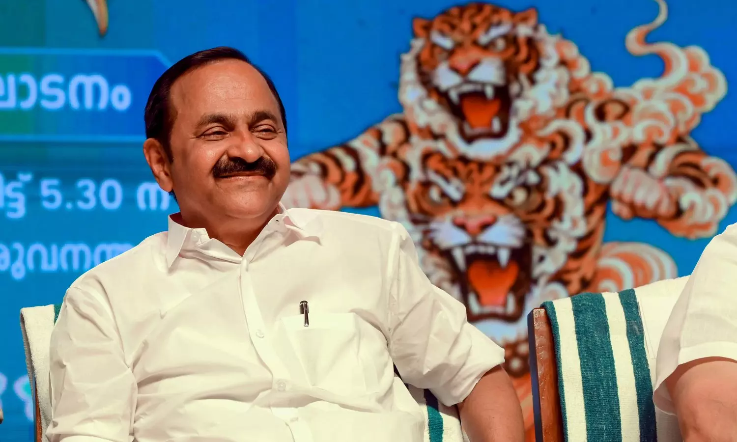 VD Satheesan, Governor Arlekar Share Onam Messages of Unity, Harmony VD Satheesan, Governor Arlekar Share Onam Messages of Unity, Harmony