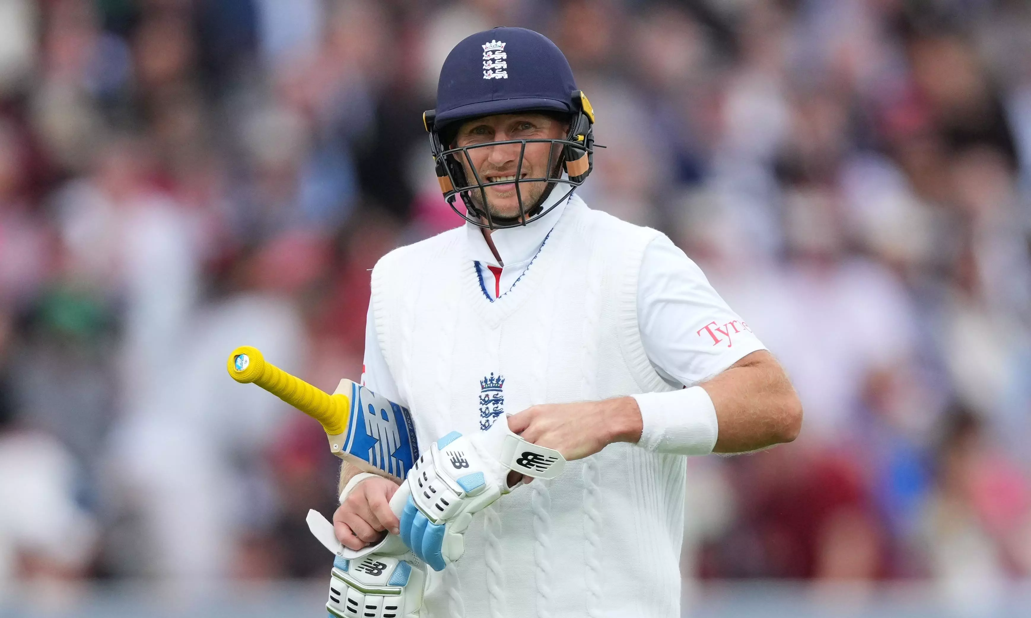Joe Root Annoyed By Englands Off-Field Stupid Mistakes Joe Root Annoyed By Englands Off-Field Stupid Mistakes