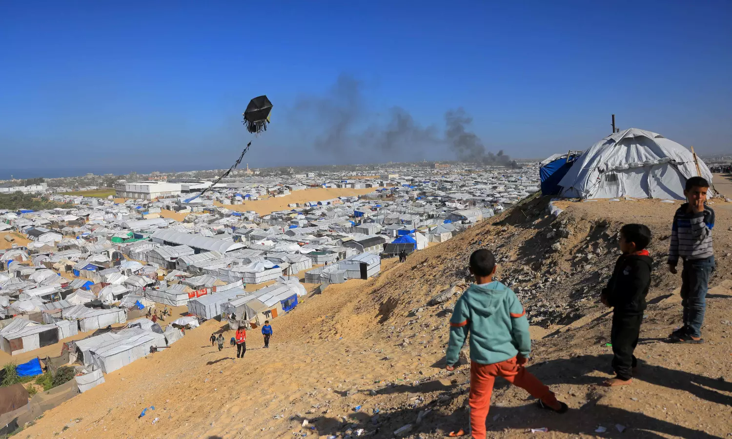 Israel Threats to Expel Gazans Over Kite-Flying Outrageous: UN Israel Threats to Expel Gazans Over Kite-Flying Outrageous: UN