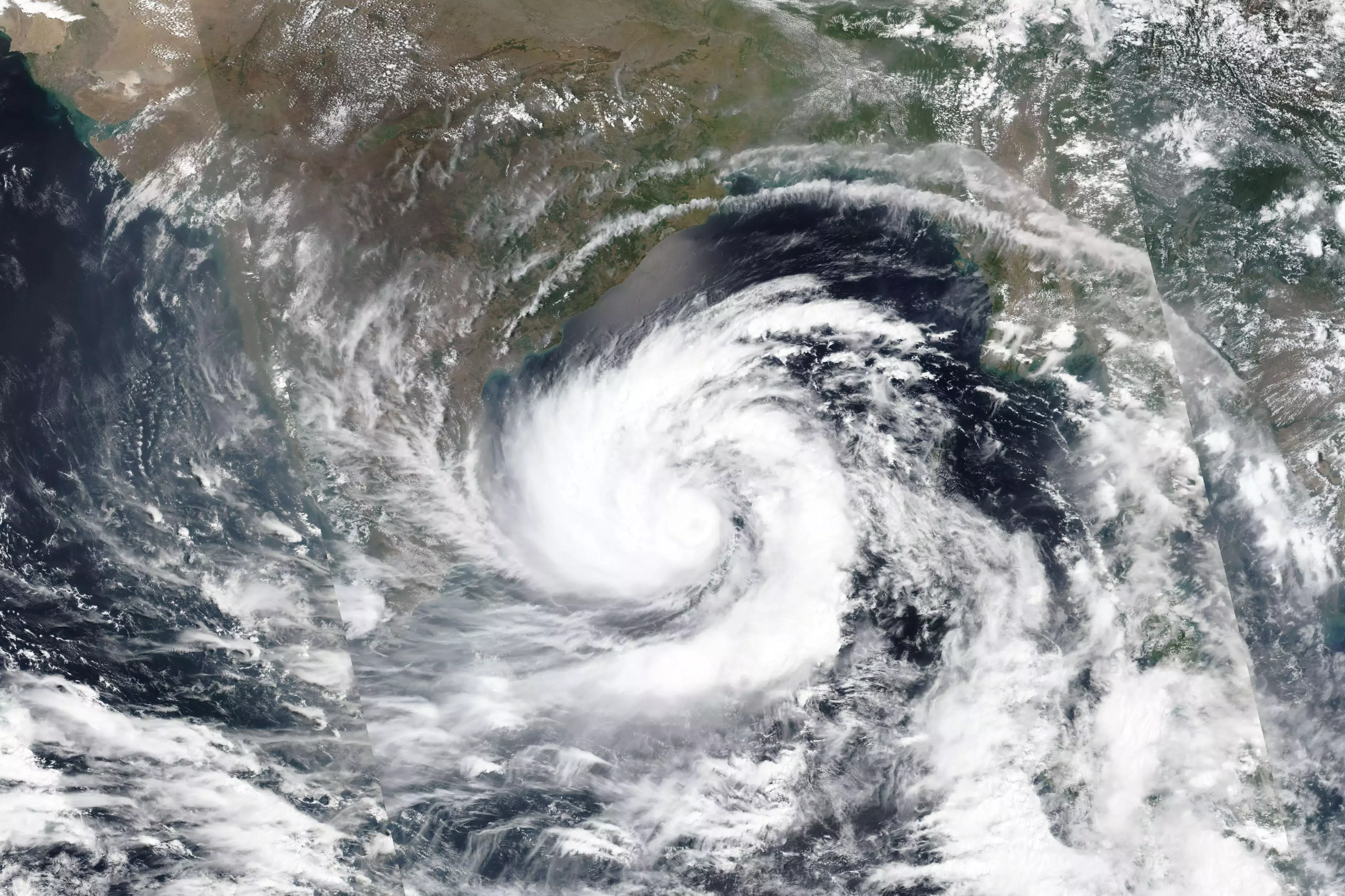 Atlantic Storm to Be Named Dolly, Unrelated to Parton’s Death Atlantic Storm to Be Named Dolly, Unrelated to Parton’s Death