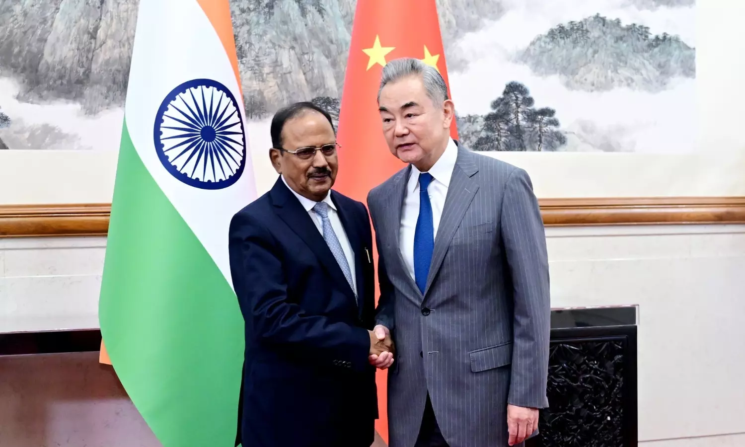 India, China Reach 8-Point Consensus on Border India, China Reach 8-Point Consensus on Border