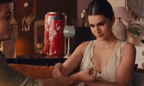 GIVA Withdraws Rakshabandhan Ad Featuring Kriti Sanon GIVA Withdraws Rakshabandhan Ad Featuring Kriti Sanon