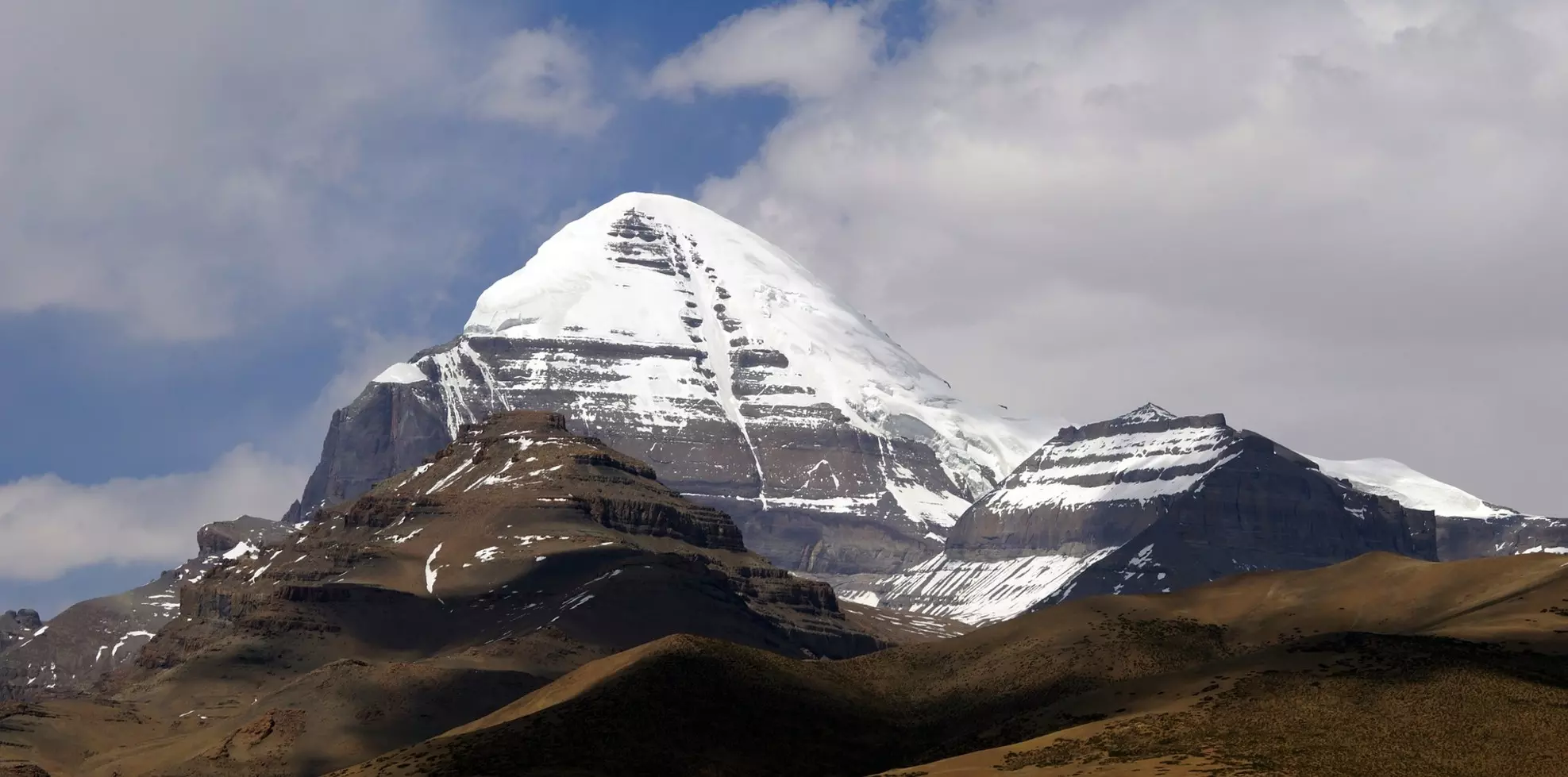 What Makes Mount Kailash Sacred to Millions Despite Its Treacherous Terrain? What Makes Mount Kailash Sacred to Millions Despite Its Treacherous Terrain?