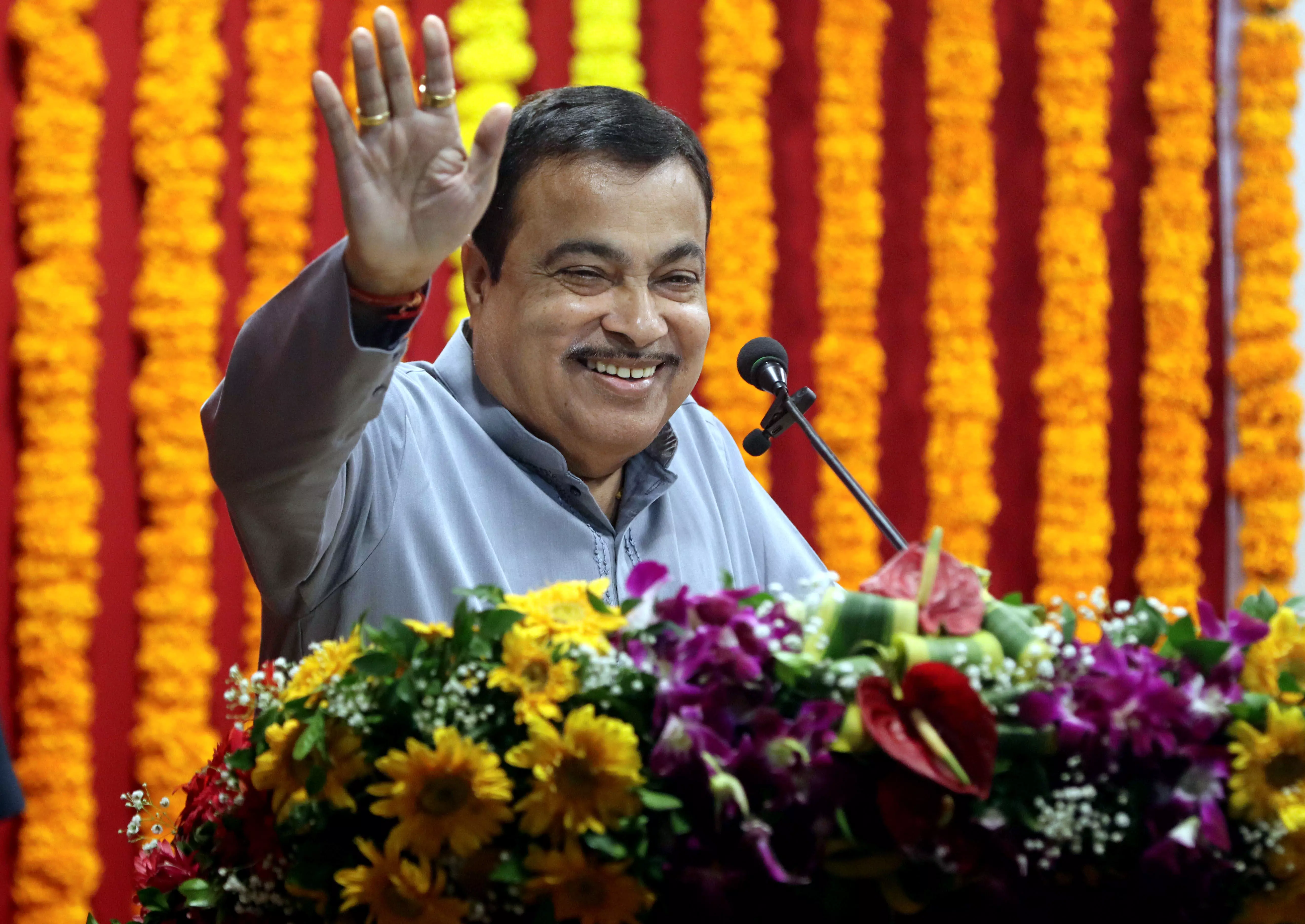 Indias EV Market to Reach Rs 20 Lakh Cr by 2030, Create 5 Cr Jobs: Gadkari Indias EV Market to Reach Rs 20 Lakh Cr by 2030, Create 5 Cr Jobs: Gadkari